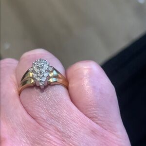 Source Unknown Gold and Silver Halo Ring with Pavé Diamonds Size 6 band